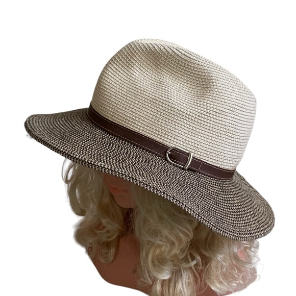 Sunday Afternoons Coronado Sun Beach Hat - Picture 2 of 11